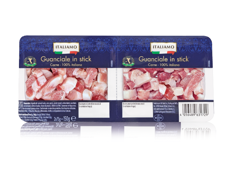 Guanciale in stick, carne 100% italiana, confezionato in due vaschette.