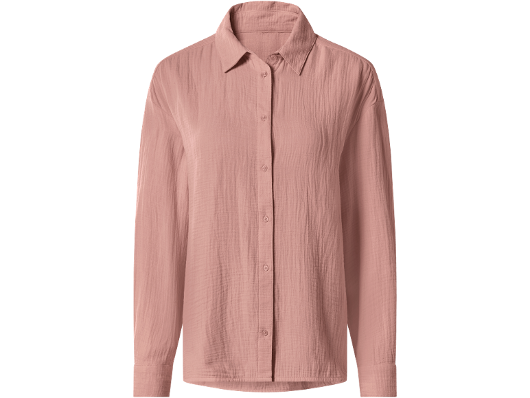 Camicia da donna a maniche lunghe rosa con texture stropicciata.