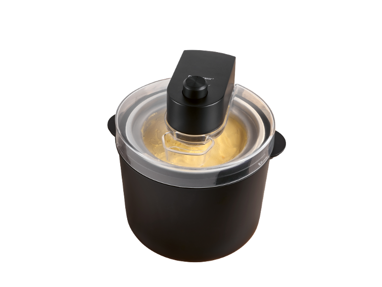 Gelatiera nera con coperchio trasparente, che prepara gelato giallo.