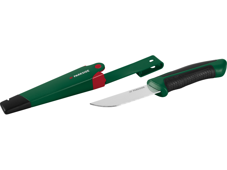 Coltello verde con manico nero e fodero verde con chiusura rossa.