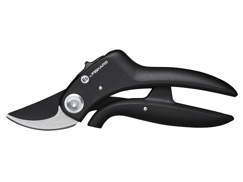 Forbici da giardinaggio nere con logo Es e testo 'by FISKARS'.
