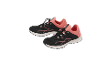 Un paio di scarpe sportive nere e rosa con dettagli bianchi.