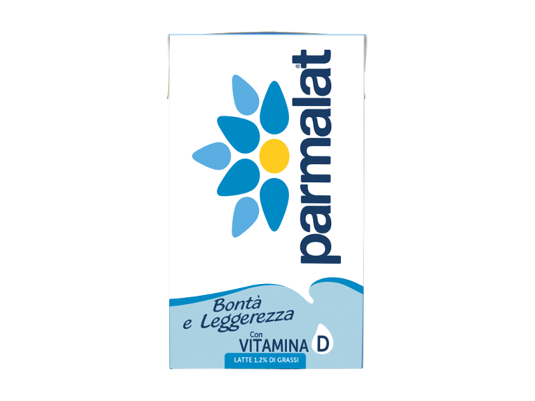 Cartone di latte parzialmente scremato con vitamina D, con un design floreale blu e giallo.