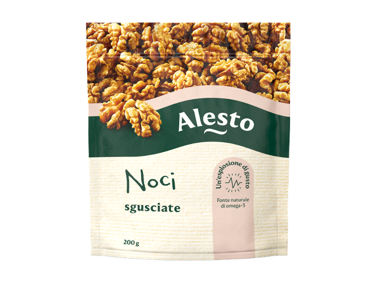 Confezione di noci sgusciate con la scritta 'Un'esplosione di gusto' e 'Fonte naturale di omega-3'.