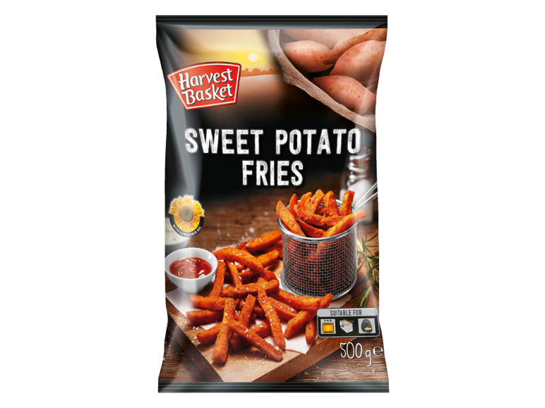 Confezione di patatine fritte di patate dolci surgelate con una ciotola di ketchup e olio di semi di girasole.