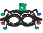 Maschera in feltro nera con decorazioni a teschio di zucchero e cappello verde.