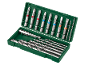 Set di punte da trapano e inserti per avvitatore in una custodia verde aperta.