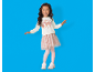 Bambina con maglia a maniche lunghe con unicorno e gonna in tulle rosa