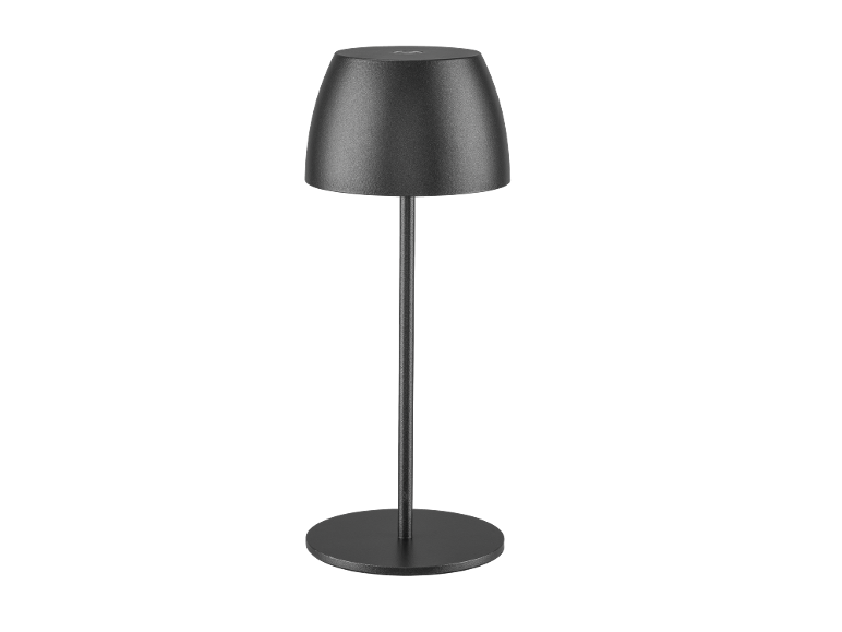 Una lampada da tavolo grigio scuro, moderna e minimalista con paralume a cupola e base rotonda.