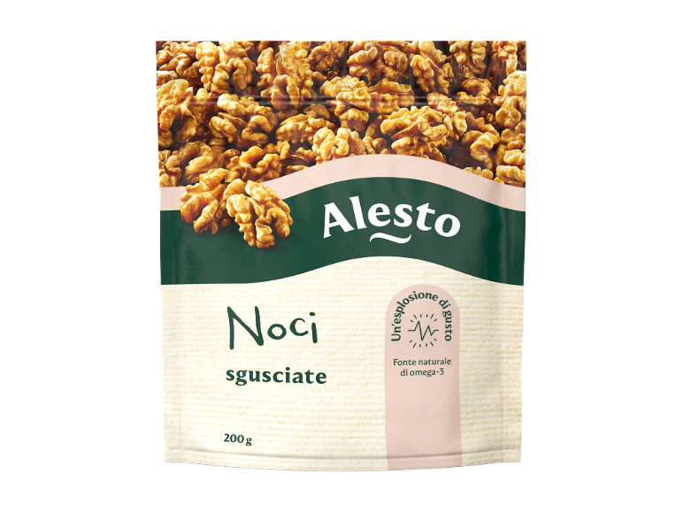Confezione di noci sgusciate con la scritta 'Un'esplosione di gusto' e 'Fonte naturale di omega-3'.