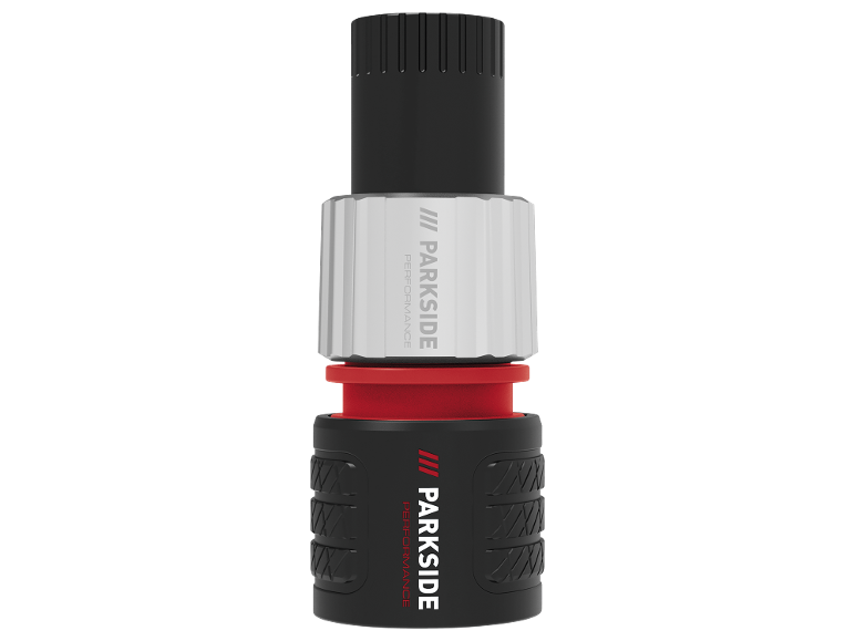 Connettore per tubo nero e bianco con anello rosso e testo PERFORMANCE