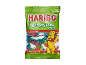 Busta di caramelle gommose aspre alla frutta assortite con un orsetto gommoso, con la scritta 'Formato Familiar'.