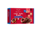 Scatola rossa con biscotti al cioccolato a forma di cuore e stella, con 25% cioccolato al latte.