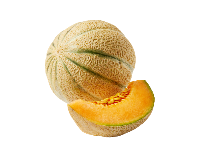 Melone intero e una fetta di melone su sfondo nero.