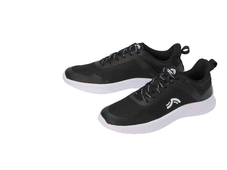 Un paio di scarpe sportive nere con dettagli bianchi.