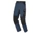 Pantaloni da lavoro blu con rinforzi neri e tasca laterale.