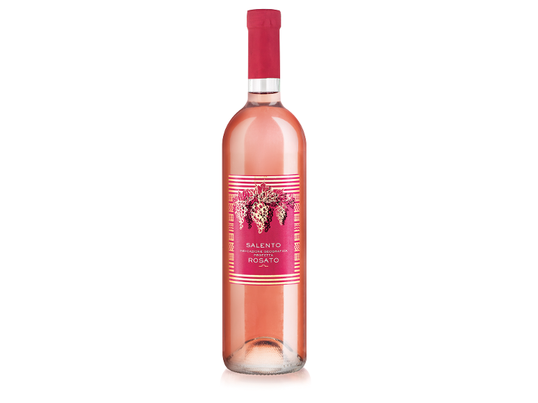 Bottiglia di vino rosato con etichetta rossa con uva e la scritta 'SALENTO ROSATO'.