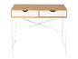 Scrivania in legno con cassetti bianchi e struttura in metallo bianco