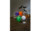 Lanterne e decorazioni di Halloween con pipistrelli, fantasmi, ragni e zucche.