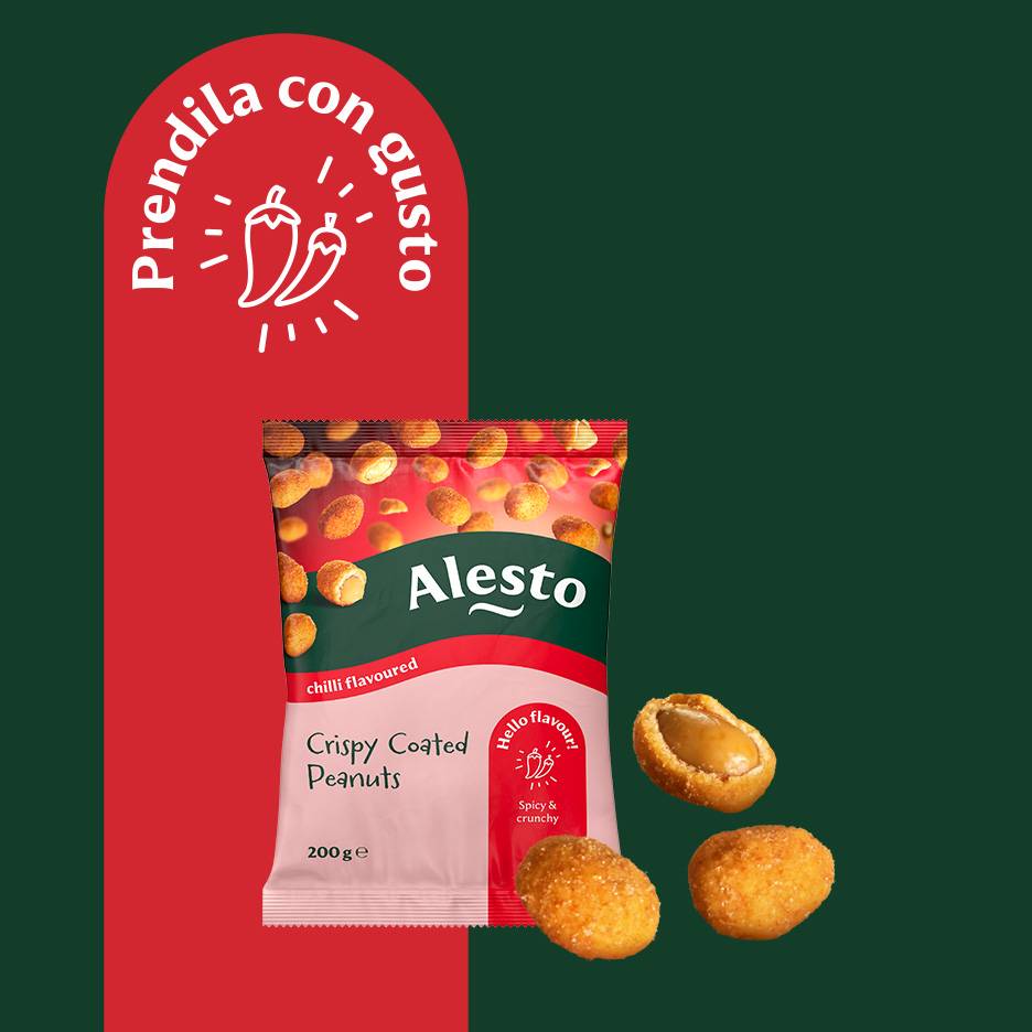 Bustina di arachidi ricoperte al peperoncino con la scritta 'Prendila con gusto'.