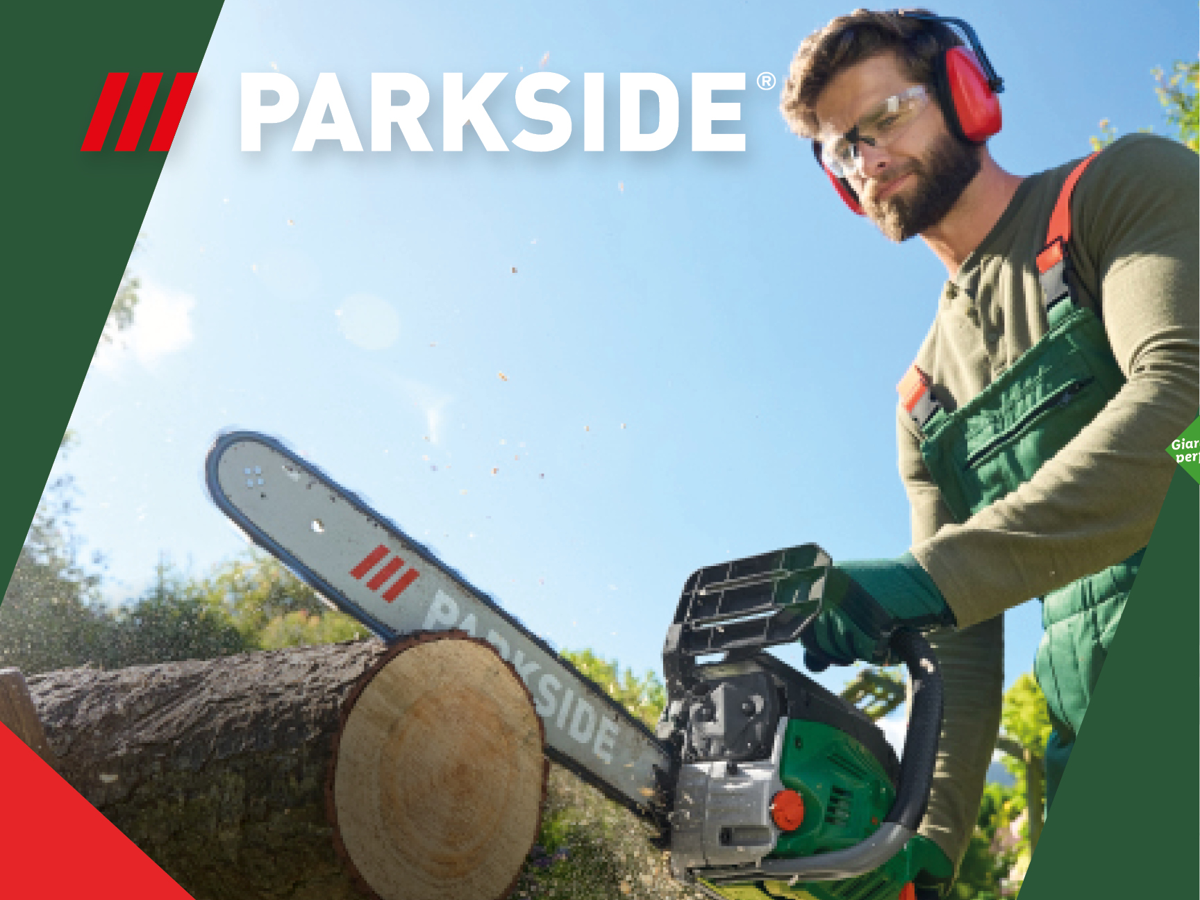 Un uomo usa una motosega Parkside per tagliare un tronco d'albero.