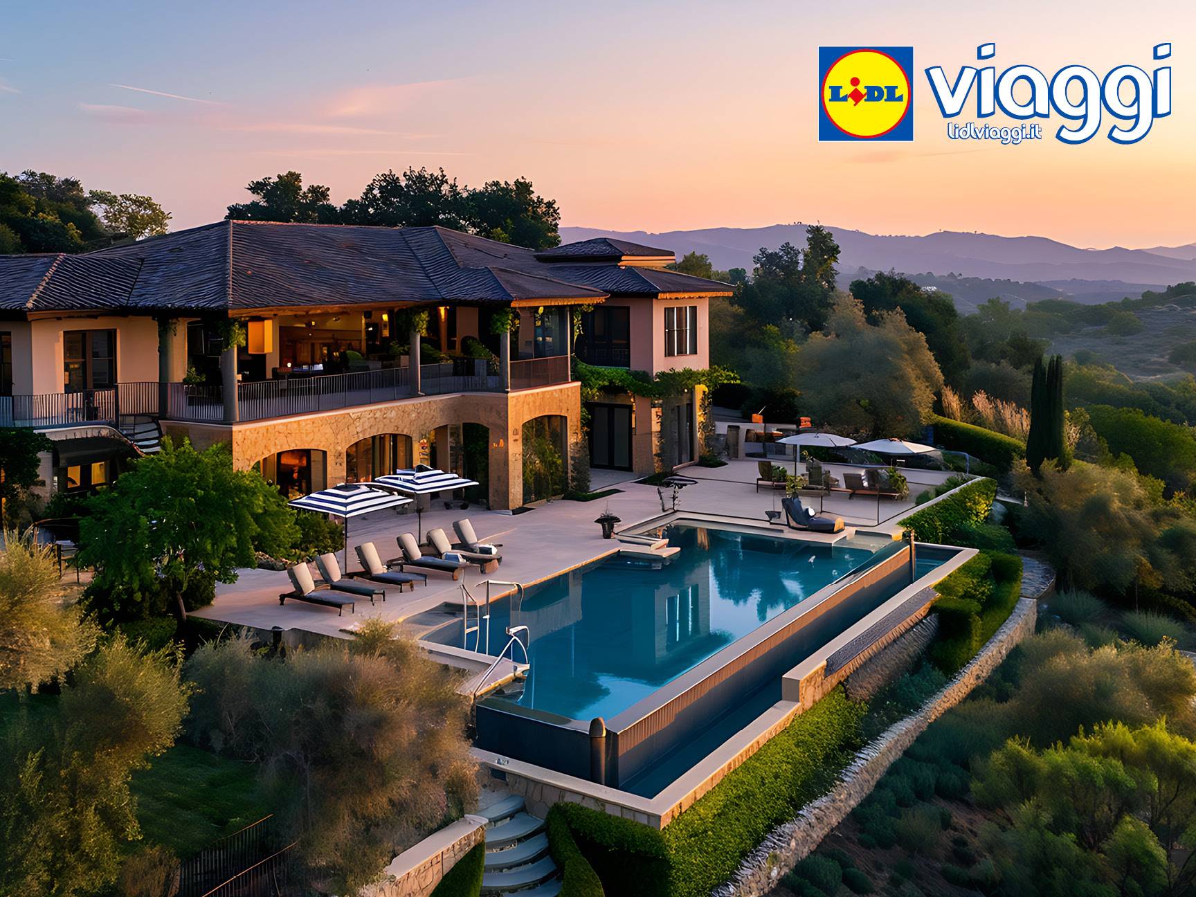 Una lussuosa villa con piscina e vista sulle montagne, con il logo Lidl Viaggi in alto a destra.