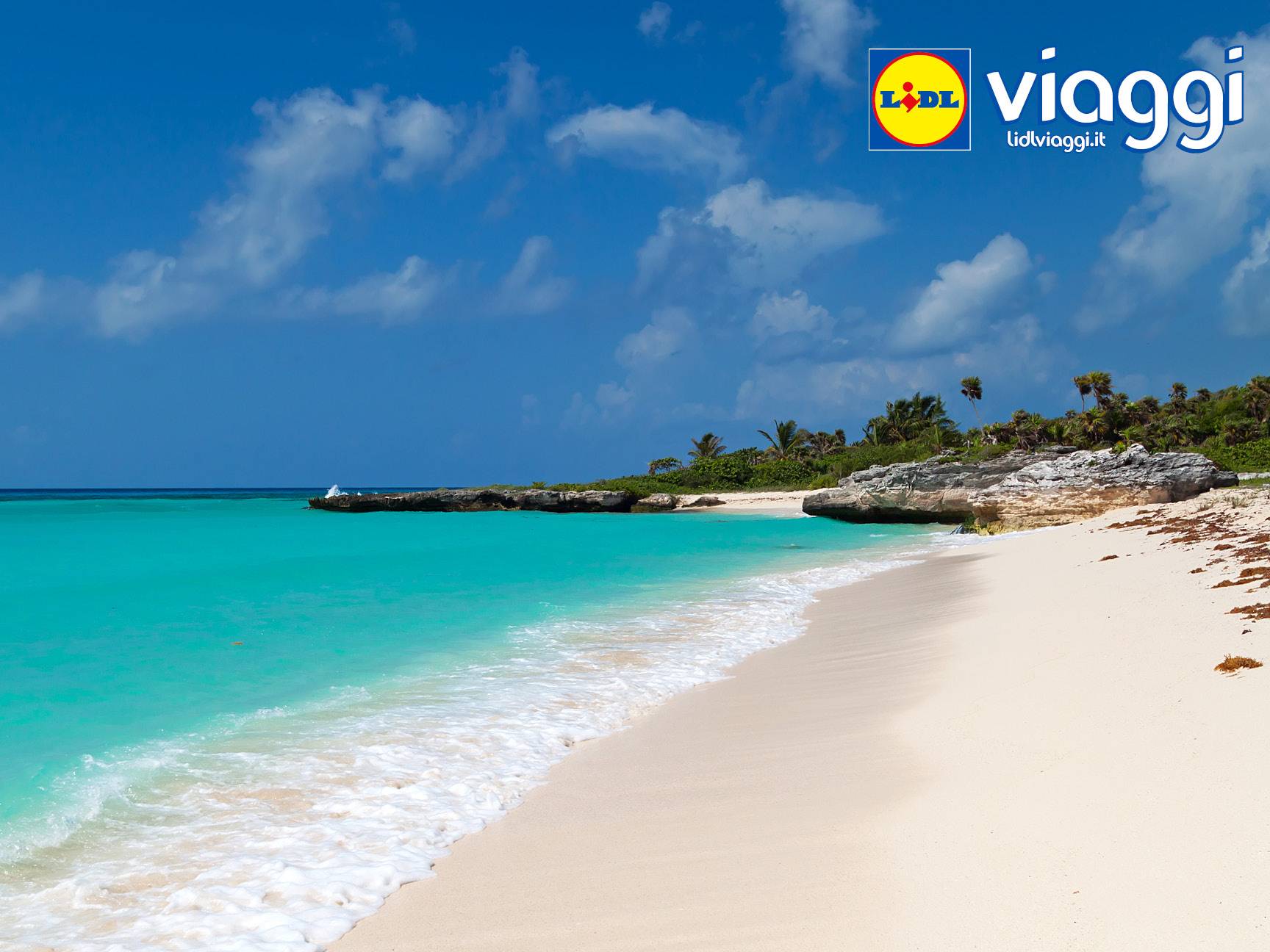 Una spiaggia tropicale con acqua turchese e sabbia bianca, con il logo Lidl Viaggi.