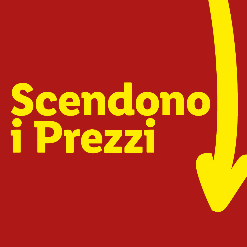 Testo giallo su sfondo rosso che dice 'Scendono i Prezzi' con una freccia gialla che punta in basso.