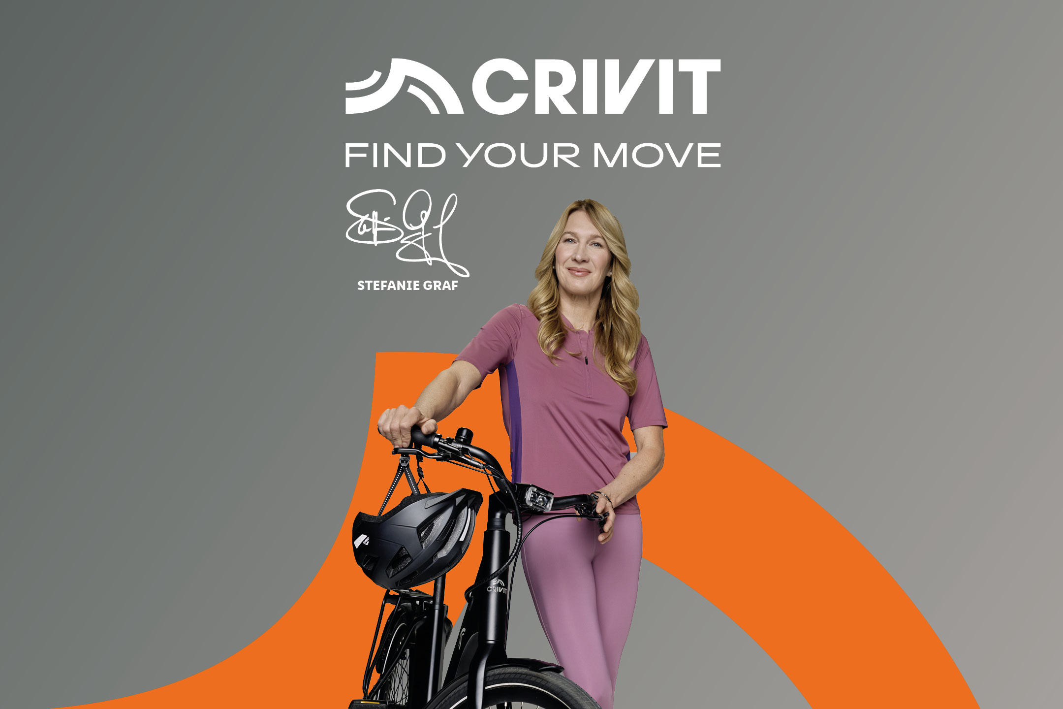 Donna sorridente in abbigliamento sportivo con bicicletta e casco, sfondo grigio e arancione, testo 'FIND YOUR MOVE'.
