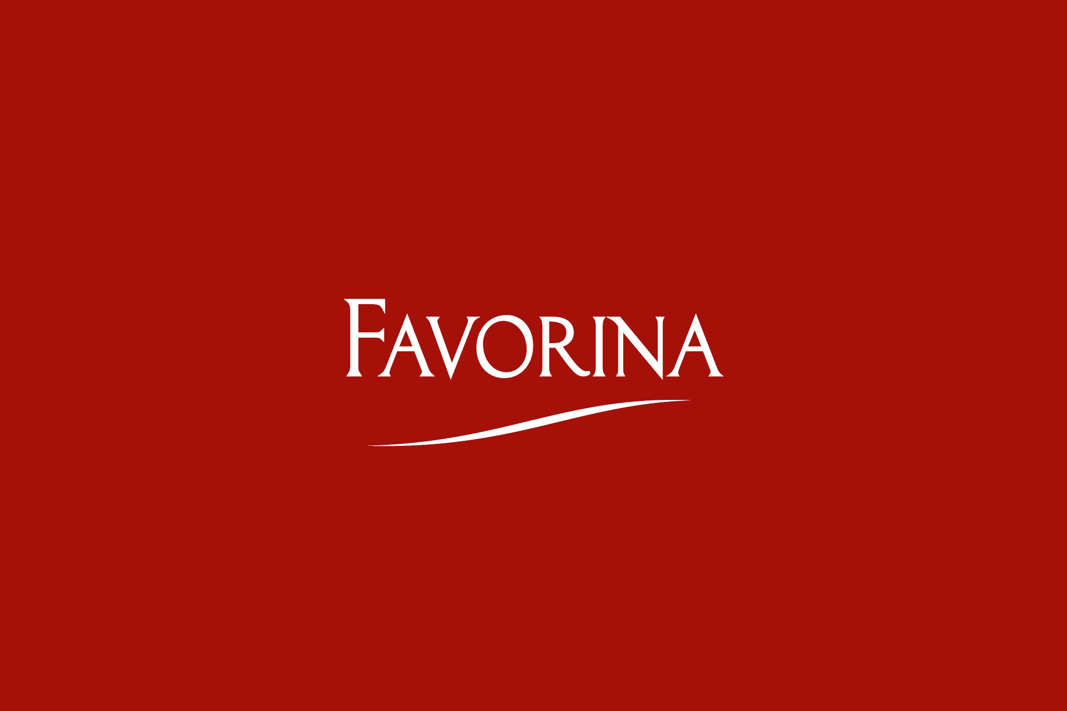Scritta bianca su sfondo rosso con una linea curva sottostante.