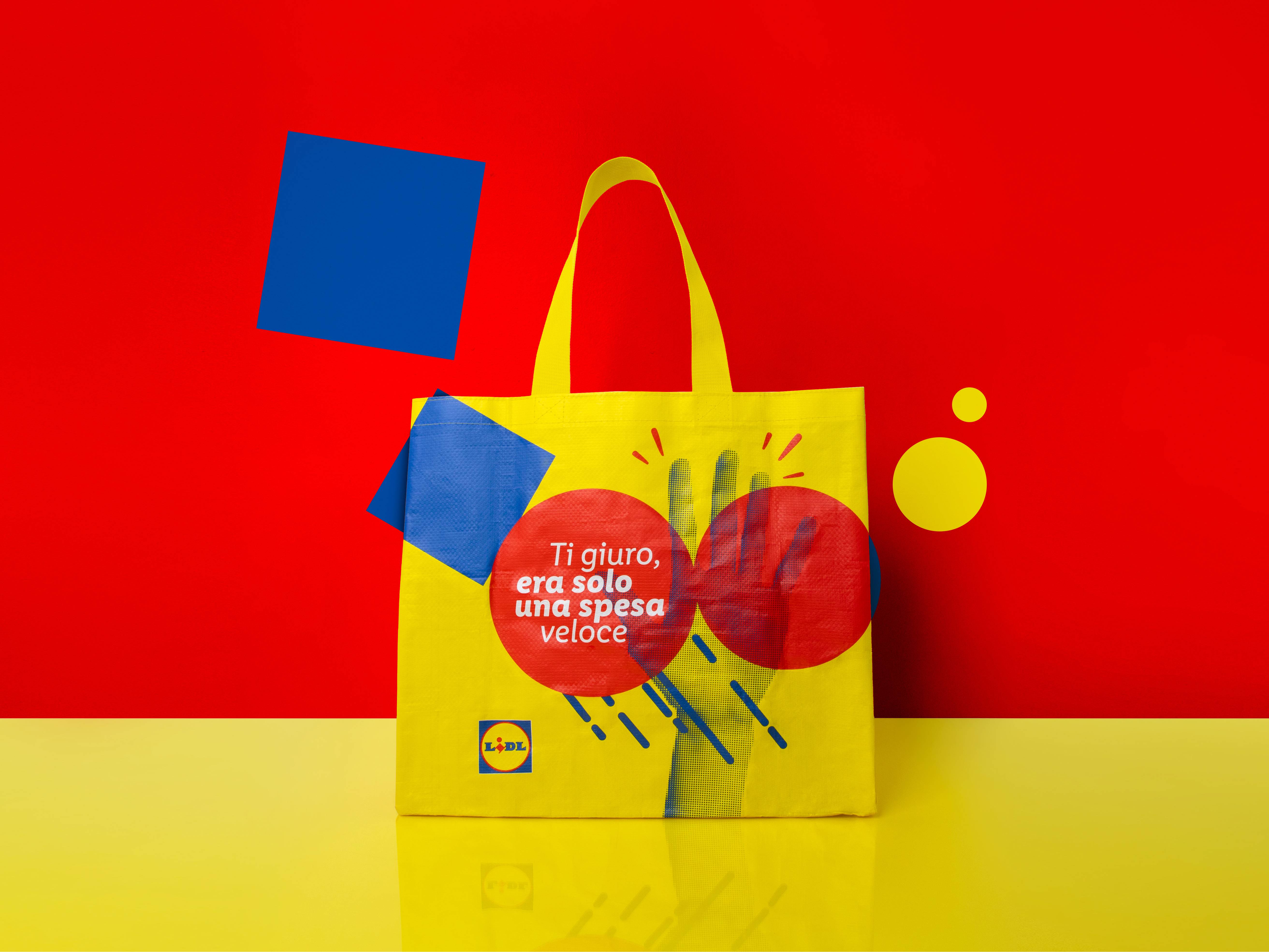 Borsa gialla Lidl con grafica colorata e slogan 'Ti giuro, era solo una spesa veloce'.