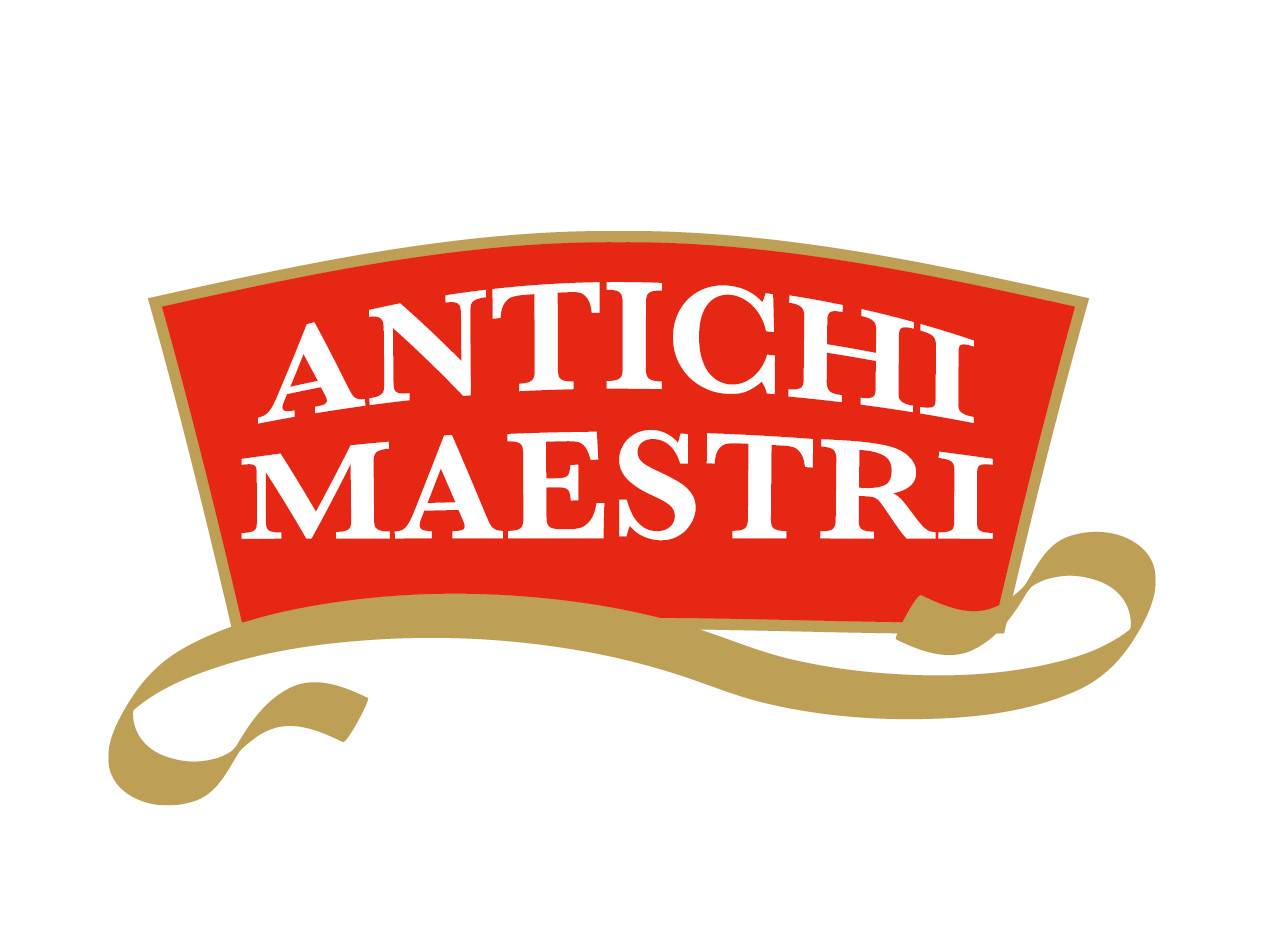 Antichi Maestri è il marchio Lidl che racchiude i più famosi formaggi italiani a pasta dura: il Parmigiano Reggiano DOP e il Grana Padano DOP.